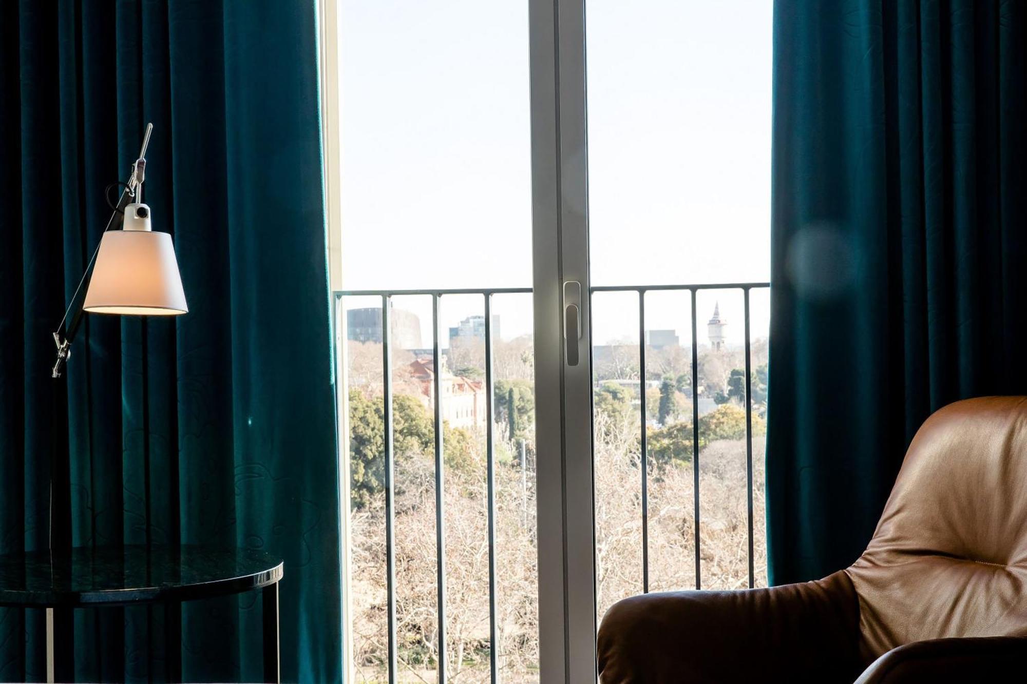Motel One Barcelona-Ciutadella Exterior photo