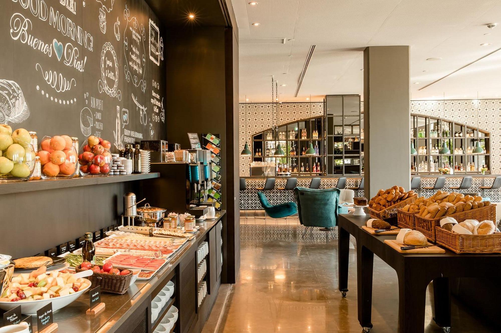 Motel One Barcelona-Ciutadella Exterior photo