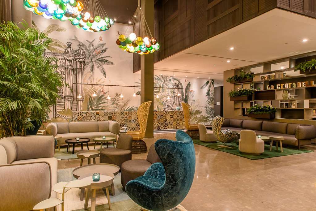 Motel One Barcelona-Ciutadella Restaurant photo