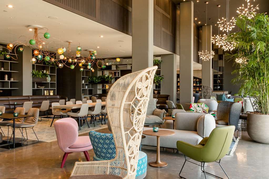Motel One Barcelona-Ciutadella Restaurant photo